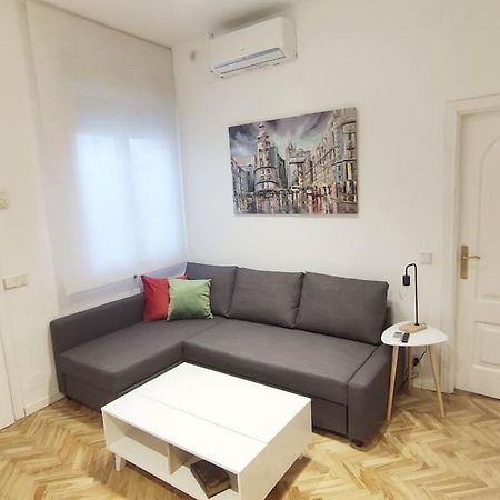 Lovely Apartment In Madrid Center Exteriör bild