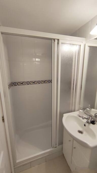 Lovely Apartment In Madrid Center Exteriör bild